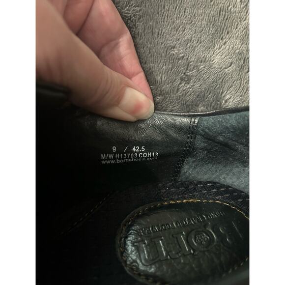 Men's Born brown leather slip on loafers, Size 9 - Picture 11 of 12